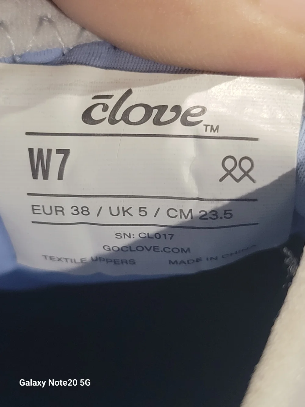 Clove White Lavender Nursing Shoes Womens Size 7 EUC